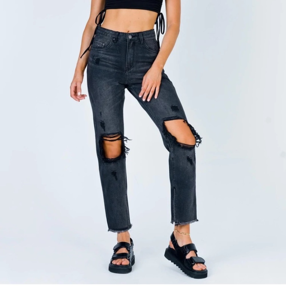 🔥Host Pick🔥Princess Polly Erissa Rip Knee Jeans Size 6 US